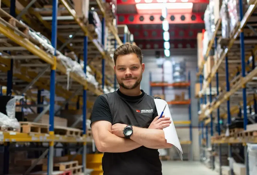 230521_Moments-at-Work-HR-037-aspect-ratio-1000-680